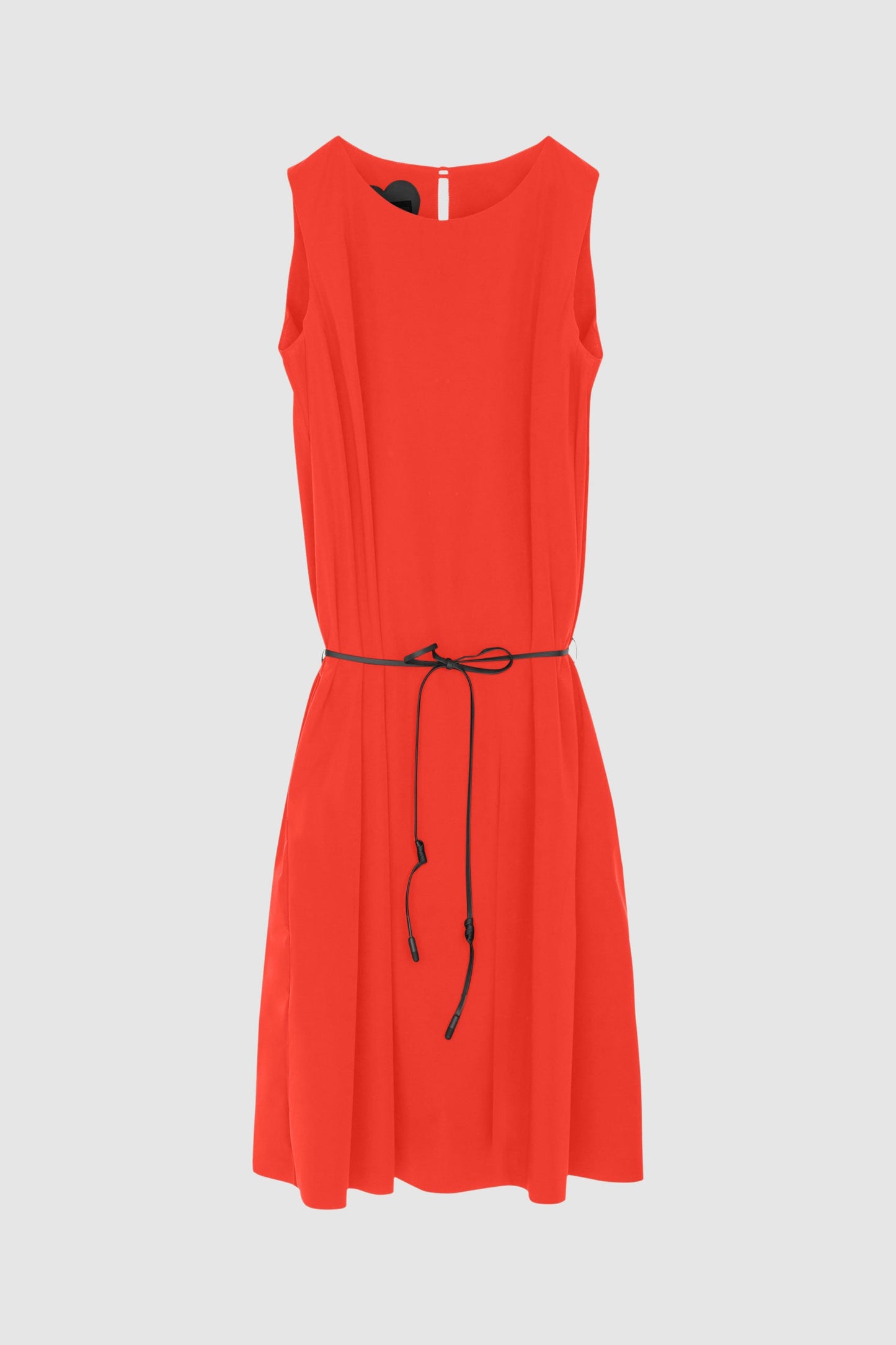 Dress Cult Over Wom