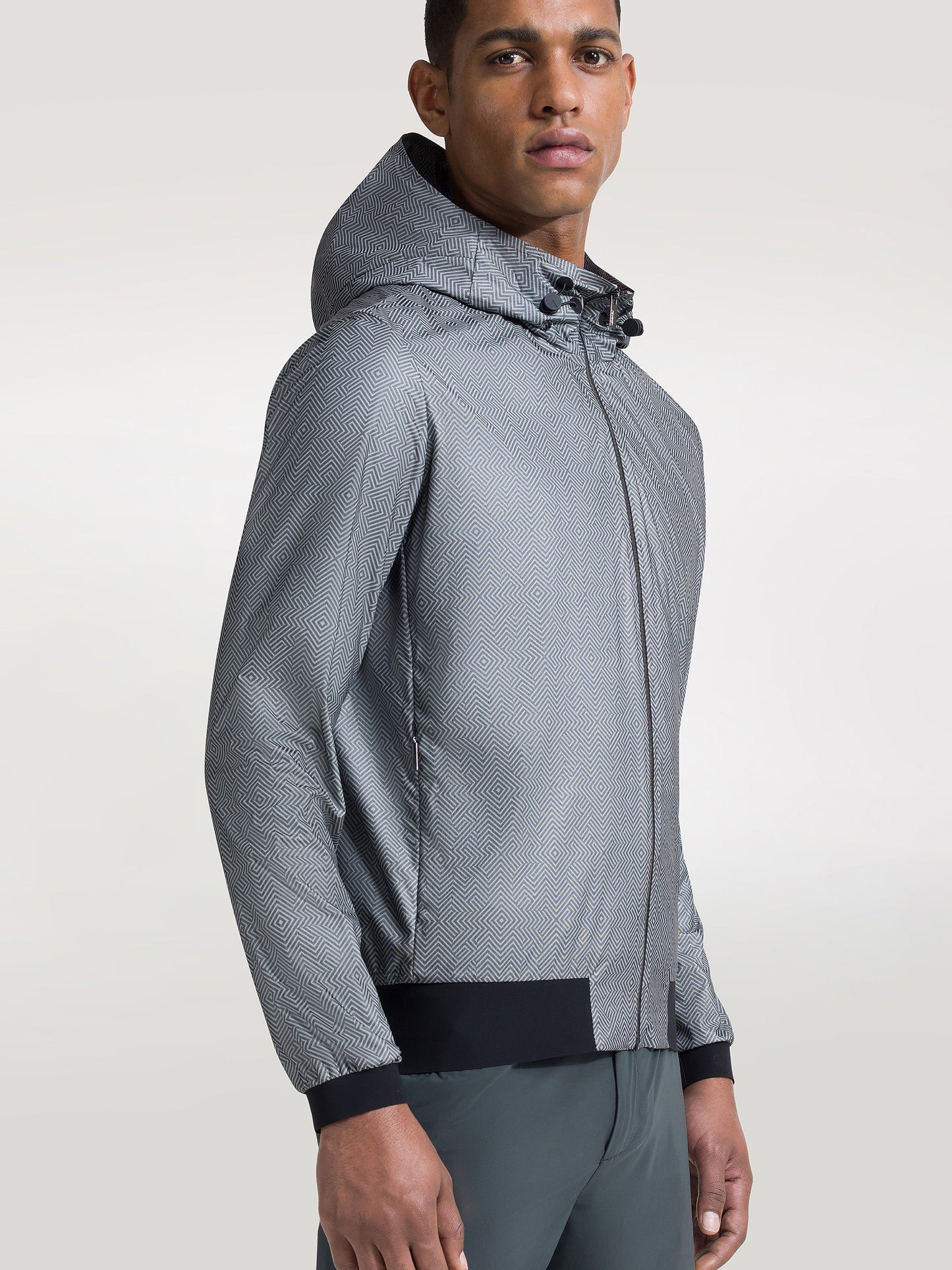 Razzle Dazzle Velo Hood Jkt
