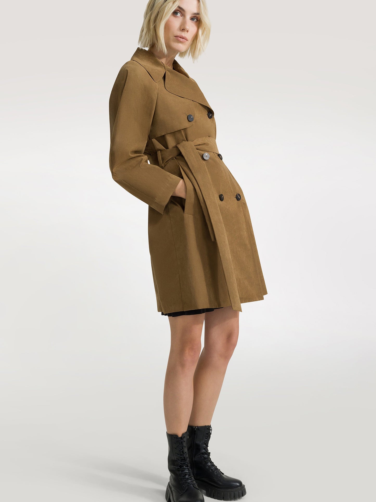New Walk Trench Over Wom Jkt
