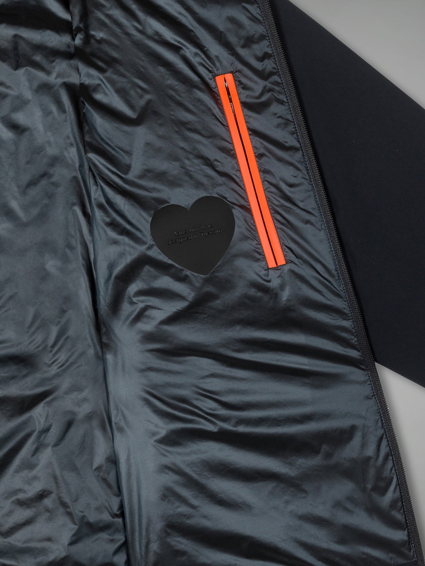 Revo Jkt