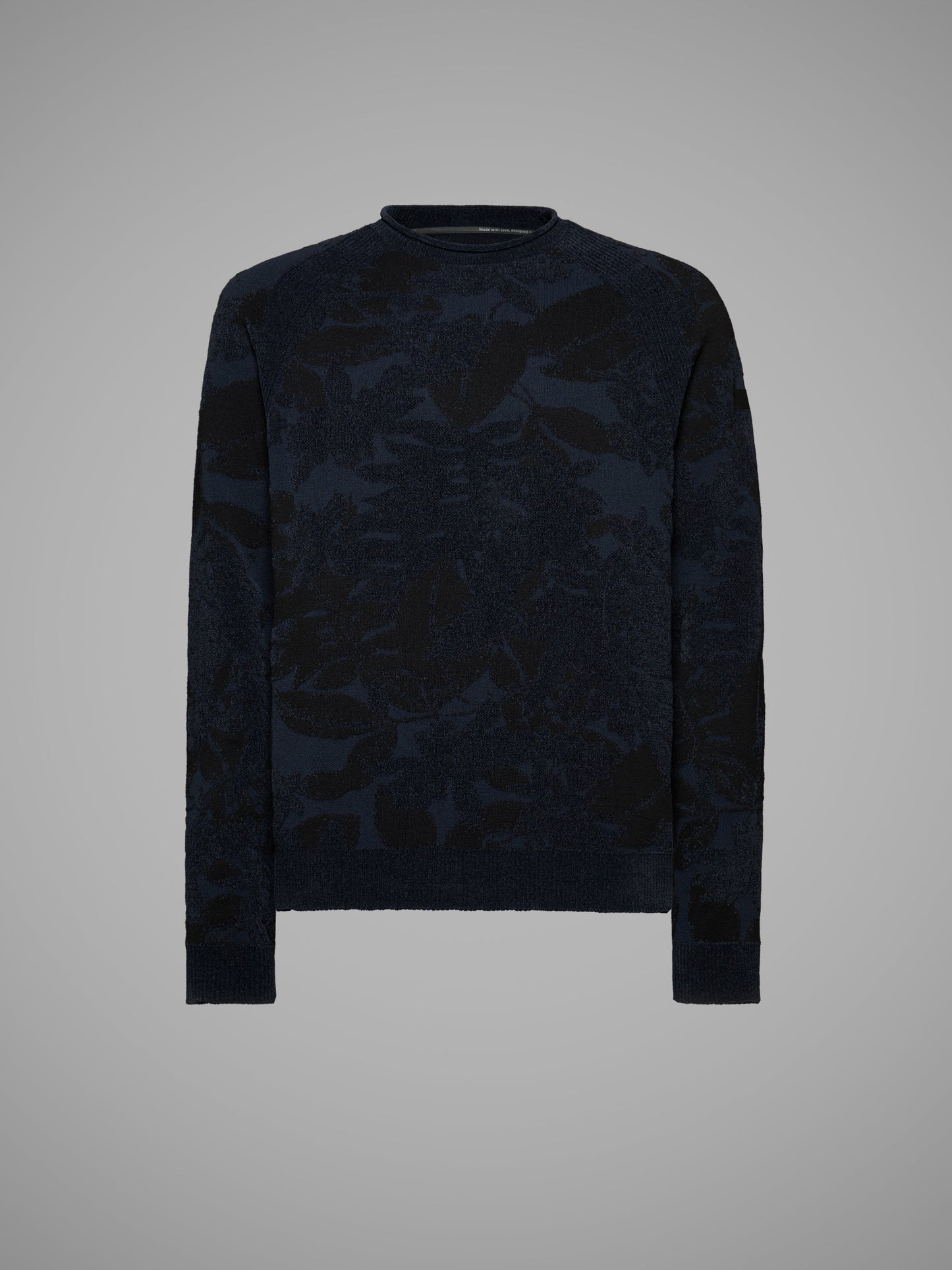 Velvet Dama Round Knit