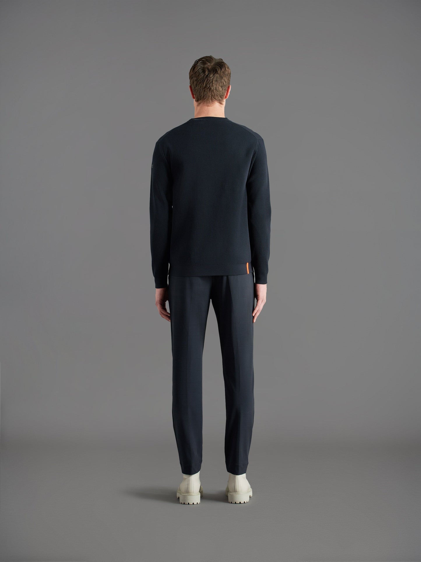 Amos Lupin Round Knit