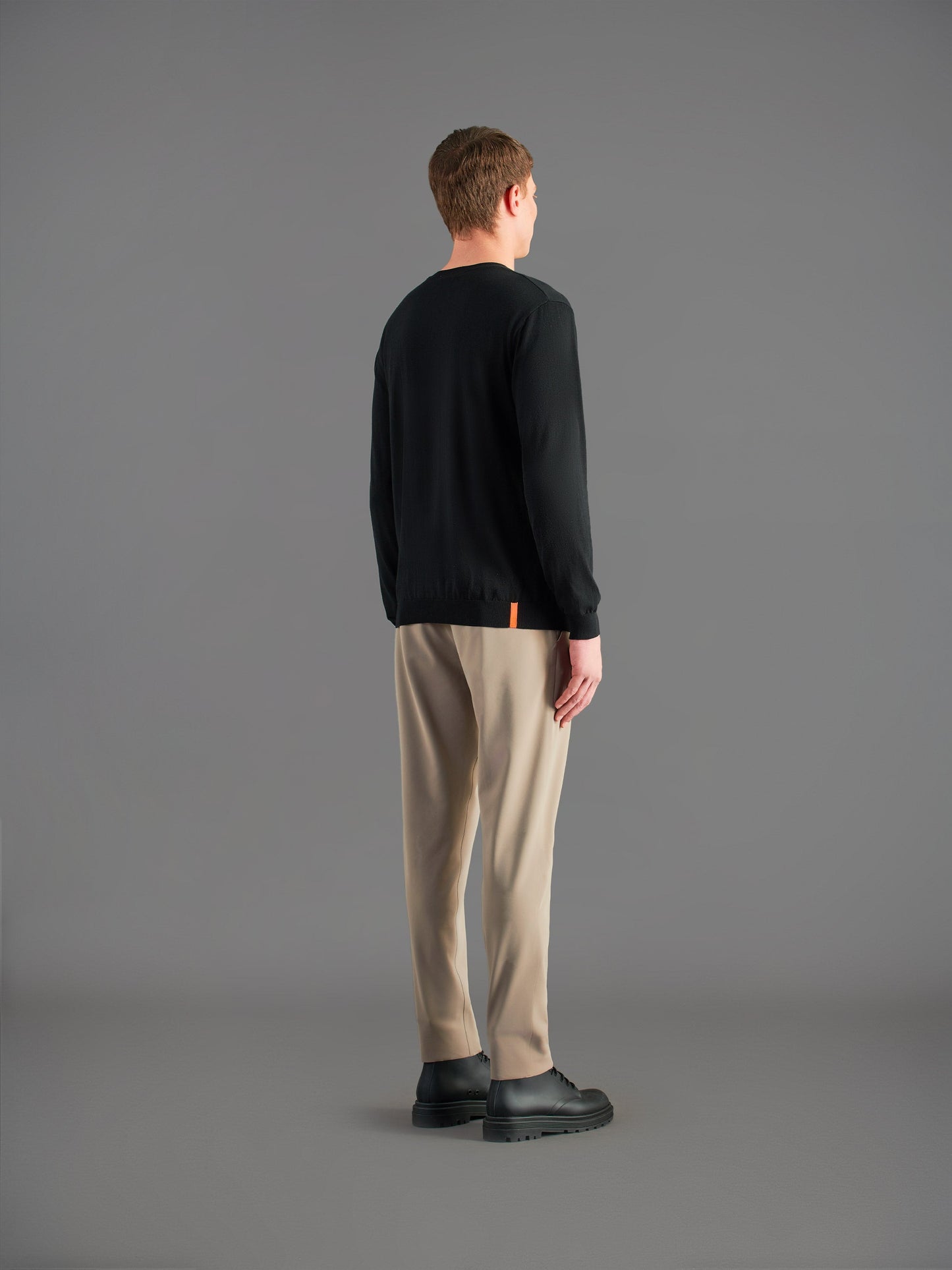 Intarzia Round Knit
