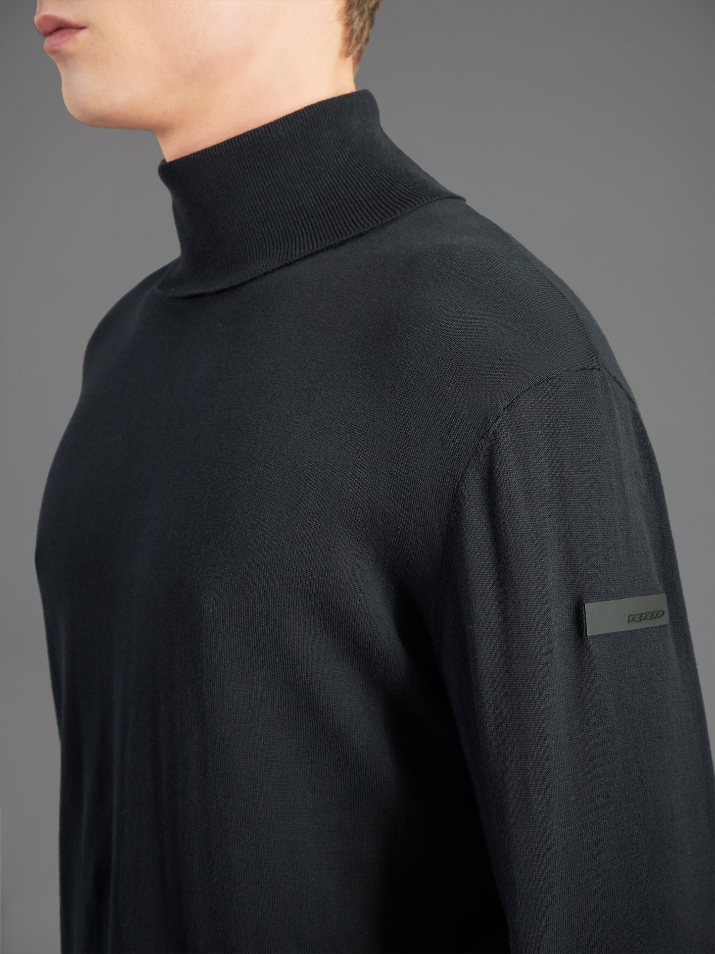 Intarzia Turtleneck Knit