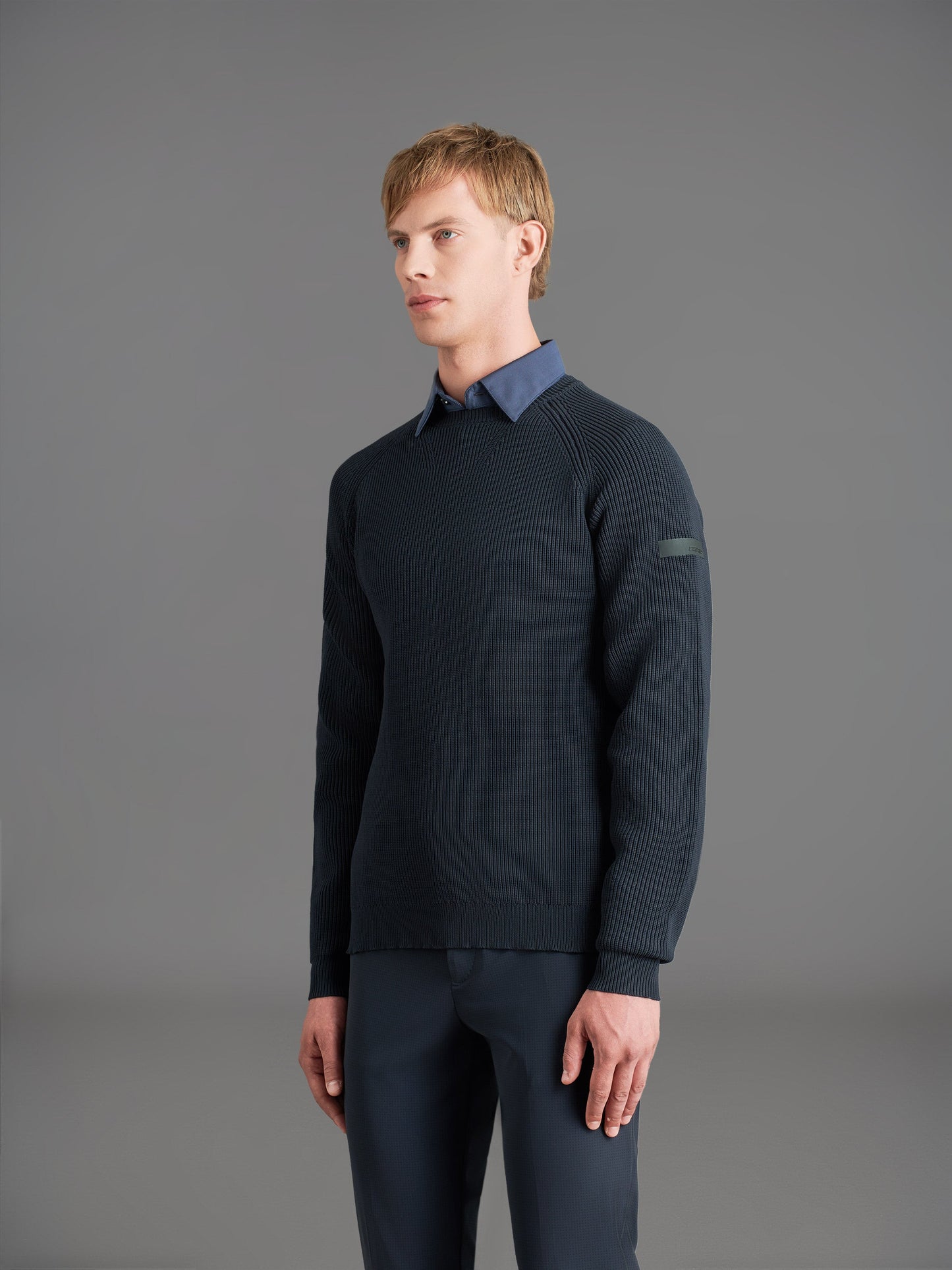 Amos Perla Round Knit