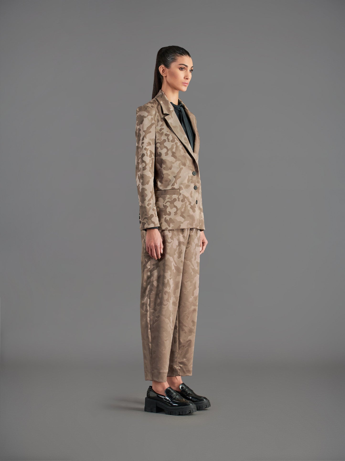 Dolly Camo Boyfriend Wom Blazer