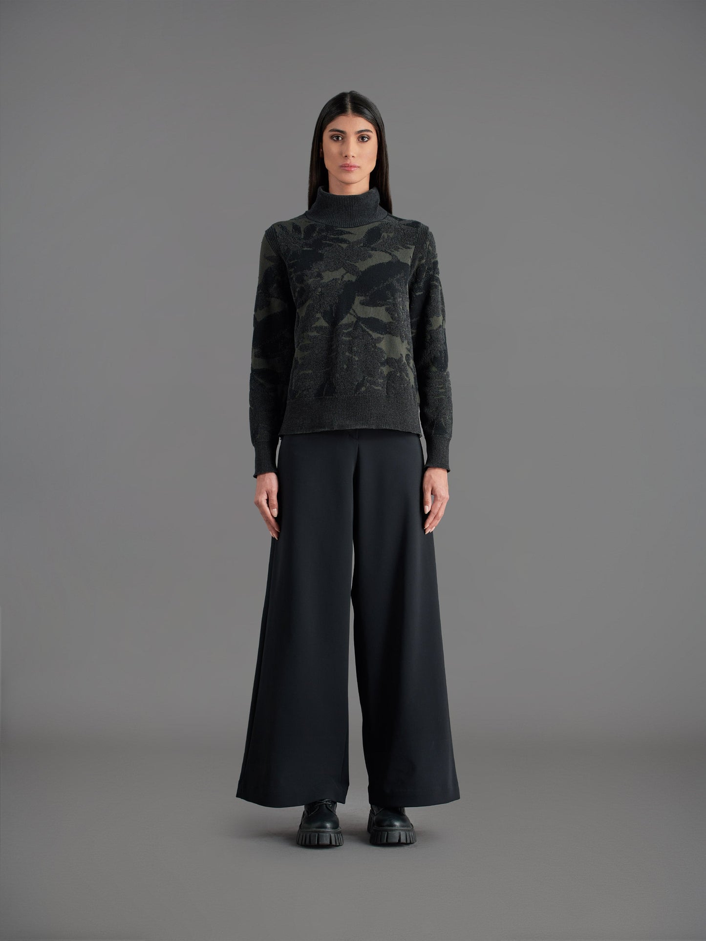 Velvet Dama Turtleneck Wom Knit