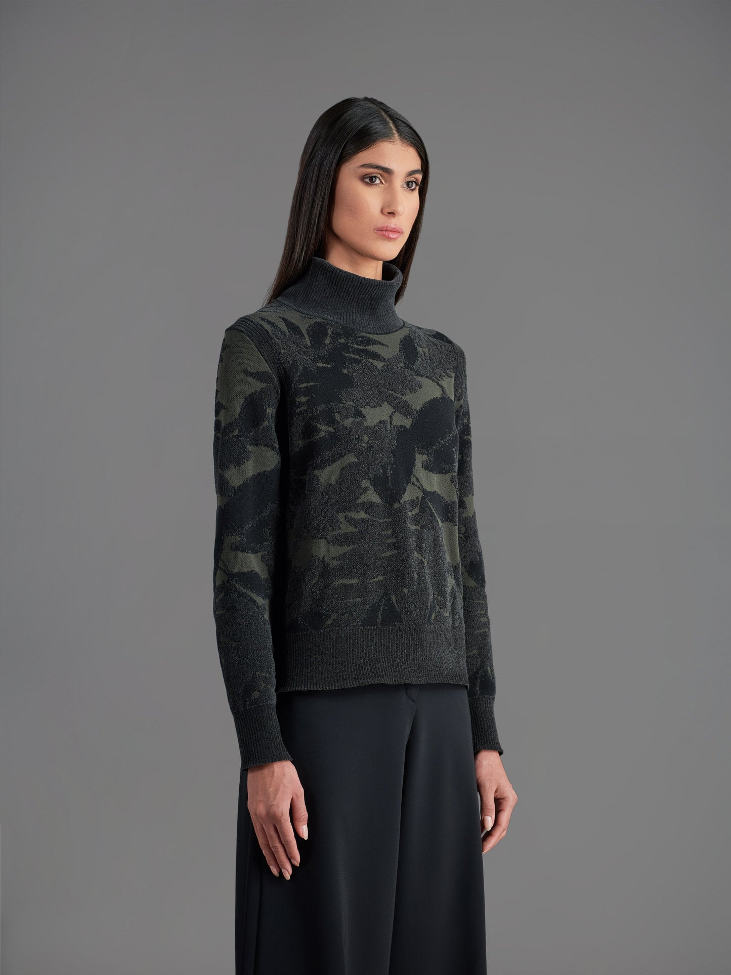 Velvet Dama Turtleneck Wom Knit