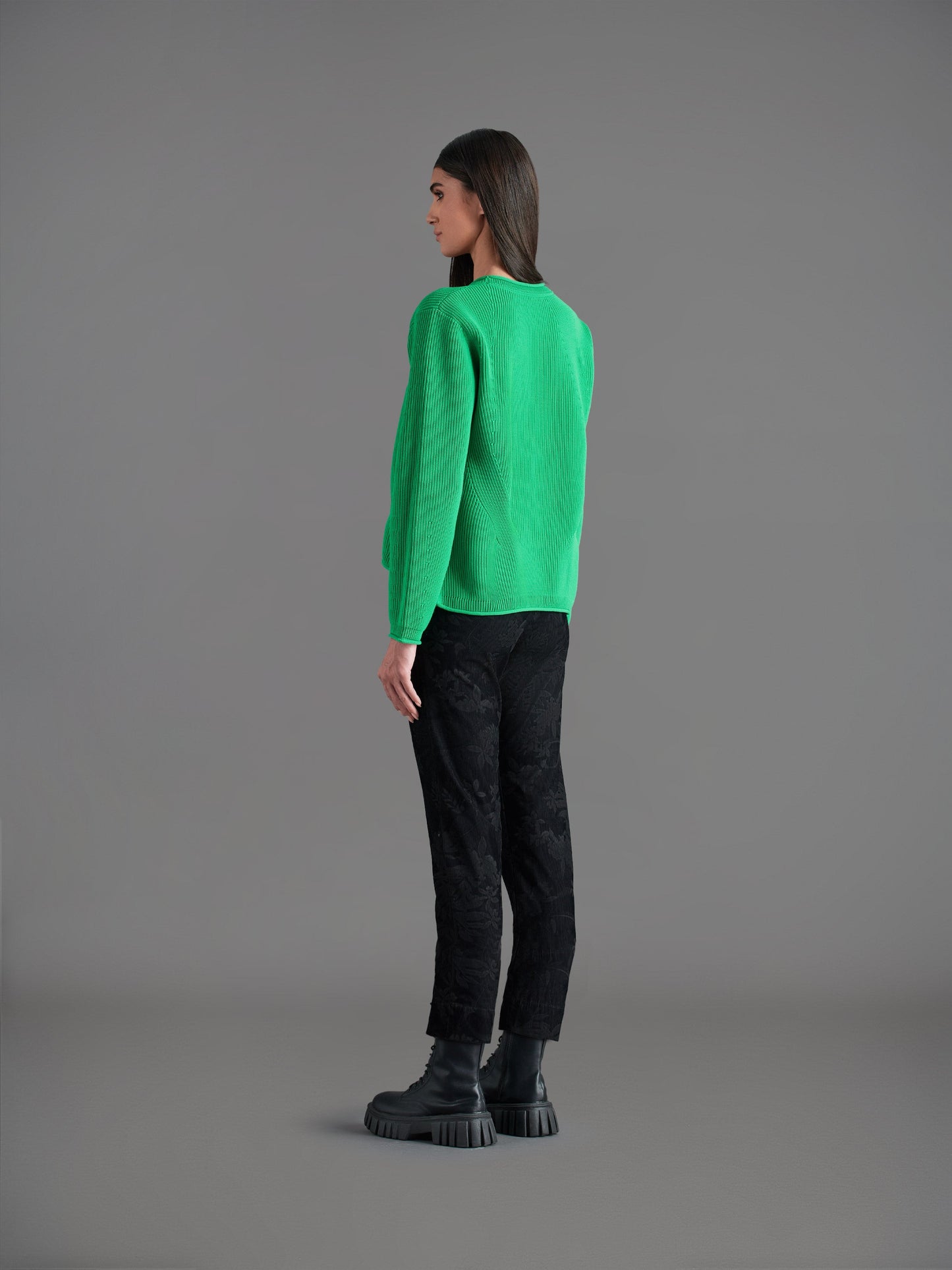 Amos Perla Round Wom Knit