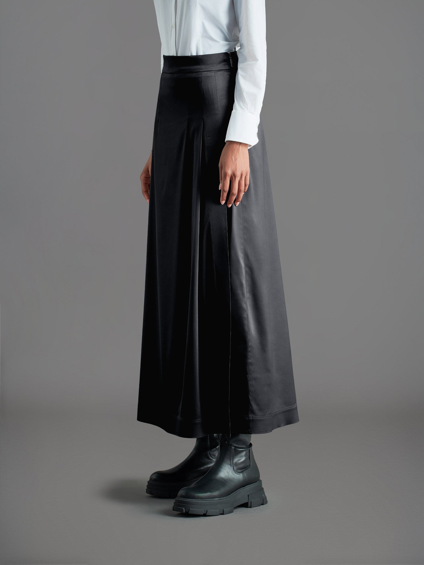 Blade Wom Skirt