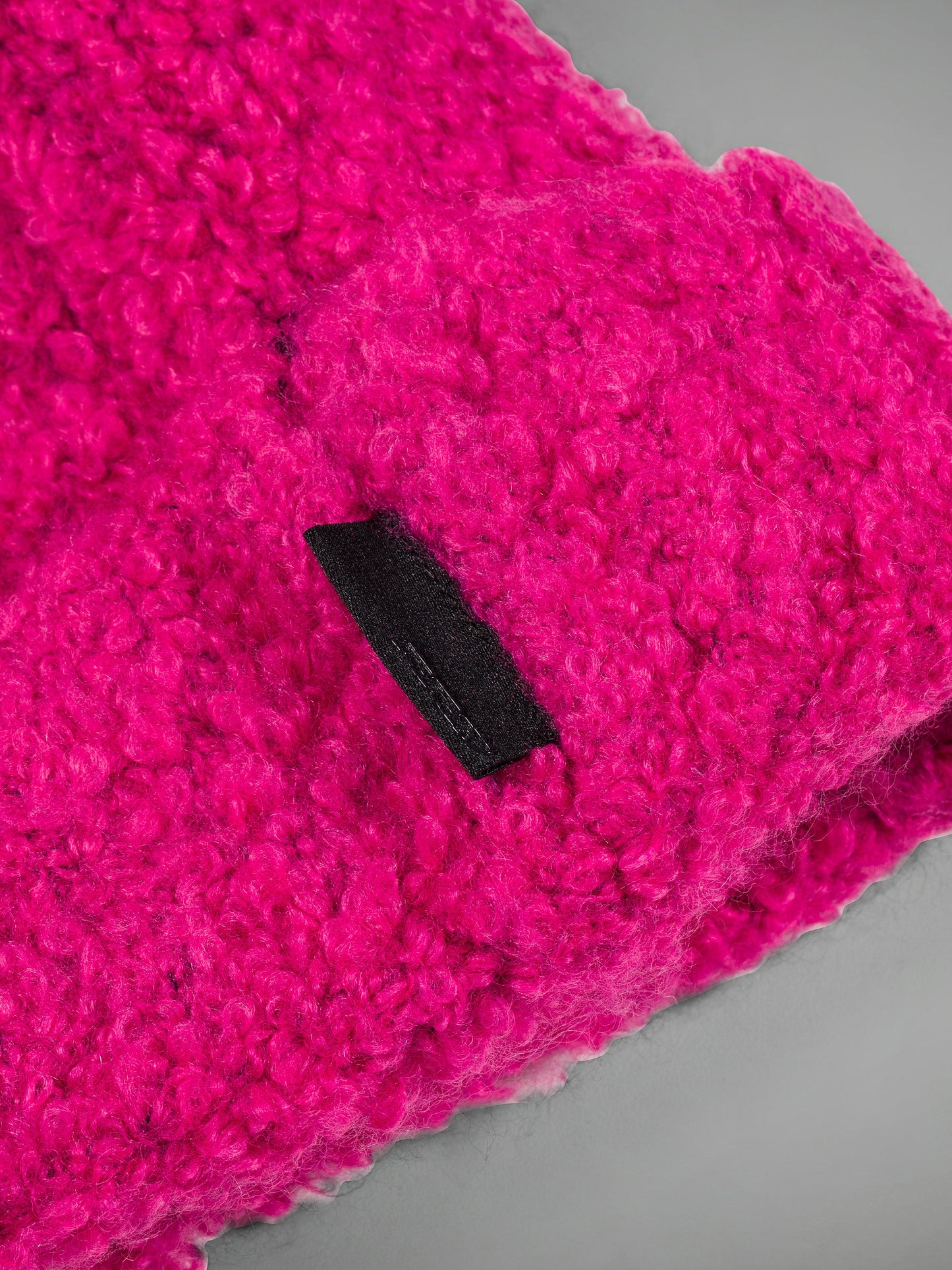Bouclè Wom Cap
