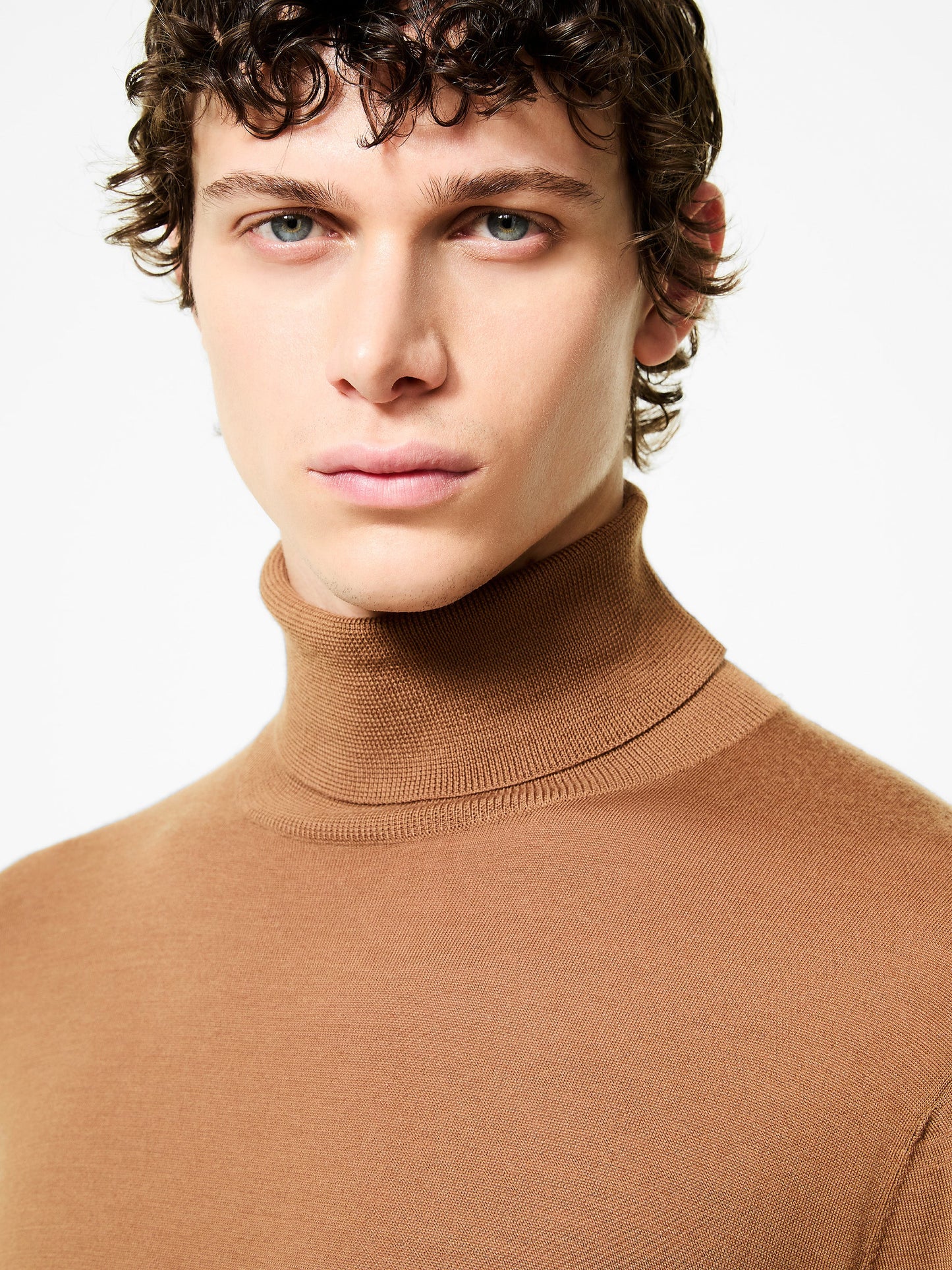 Freedom  Turtleneck Knit