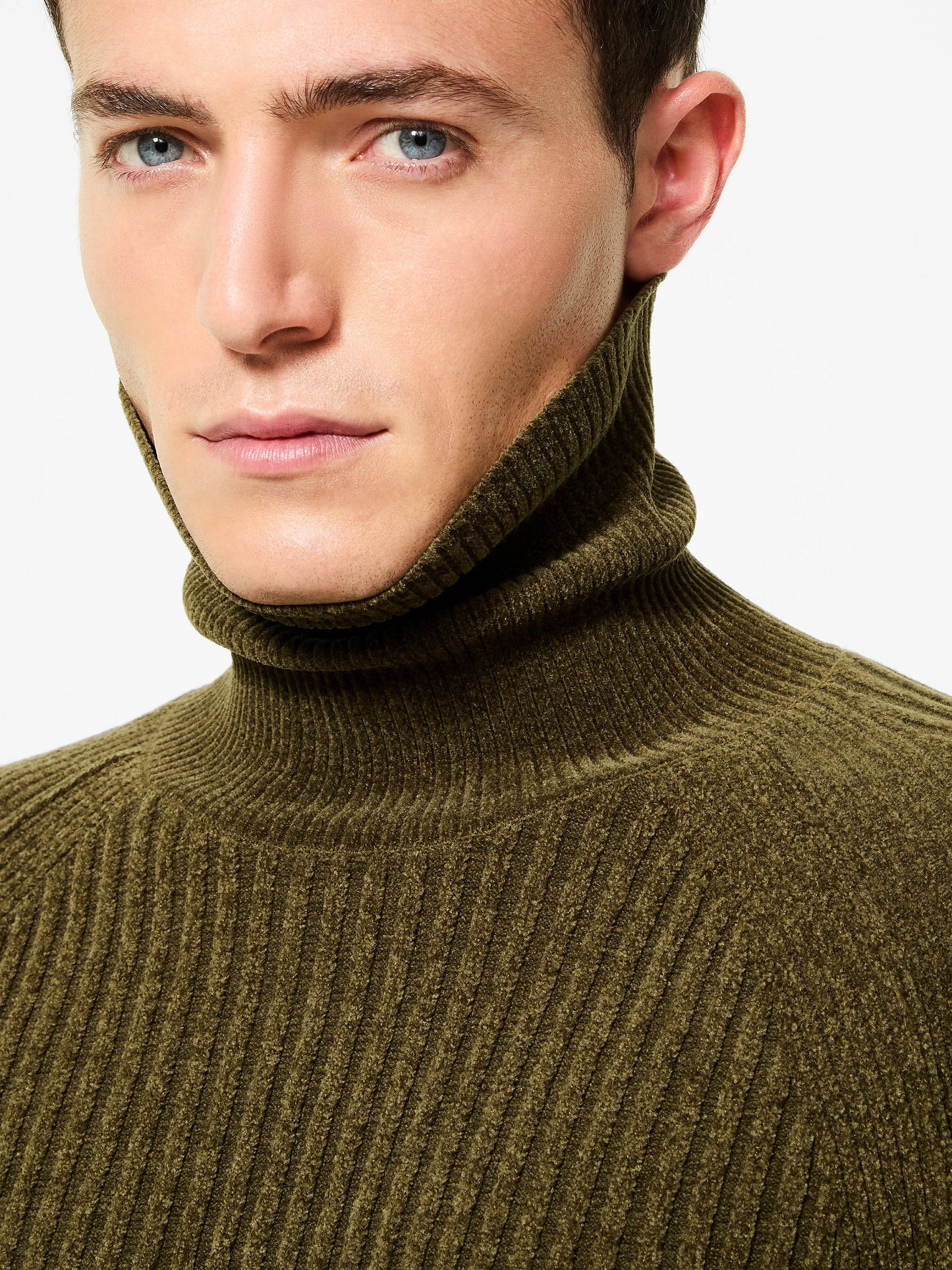 Velvet Rave Turtleneck Knit