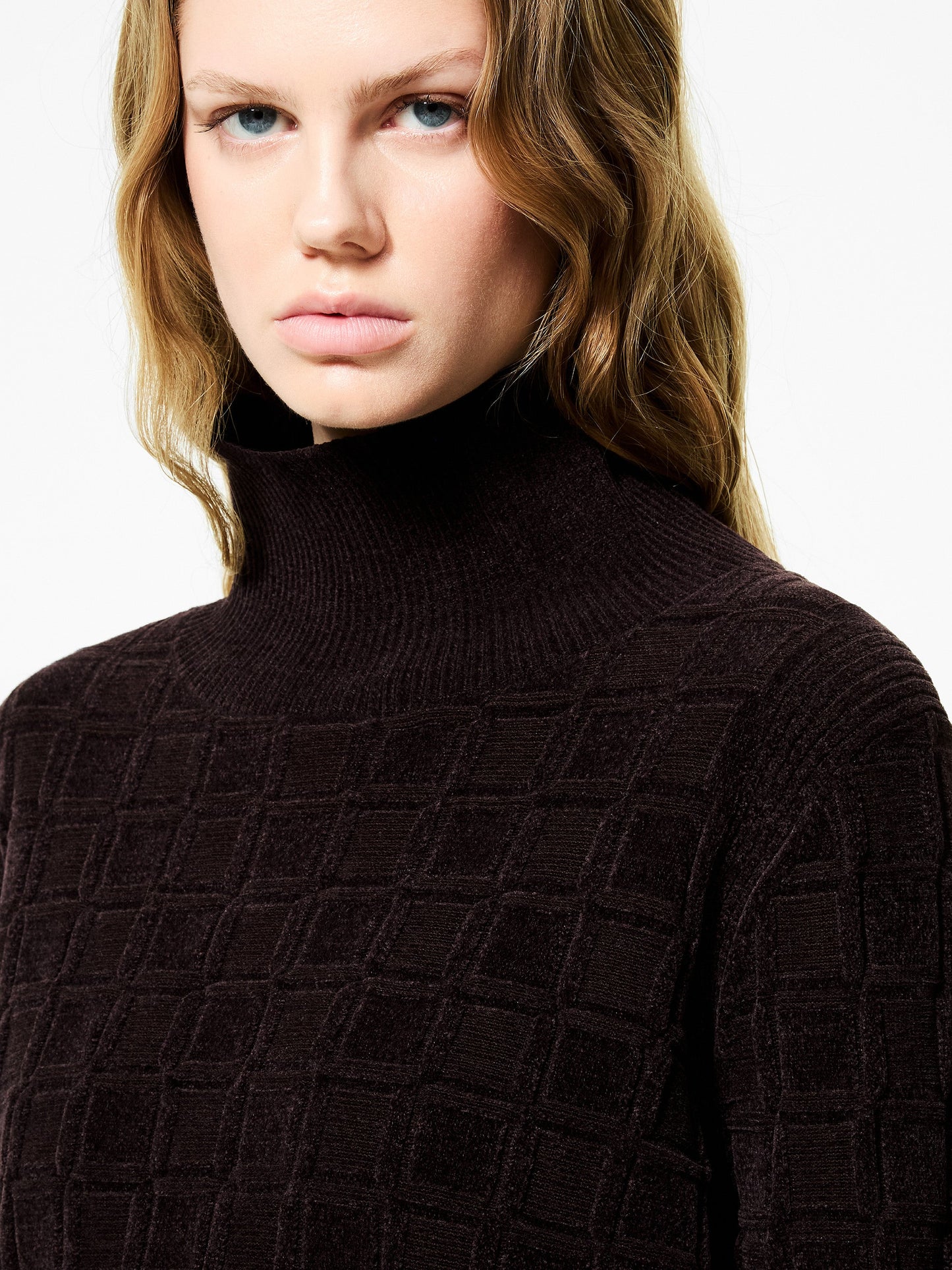 Dori Turtleneck Wom Knit
