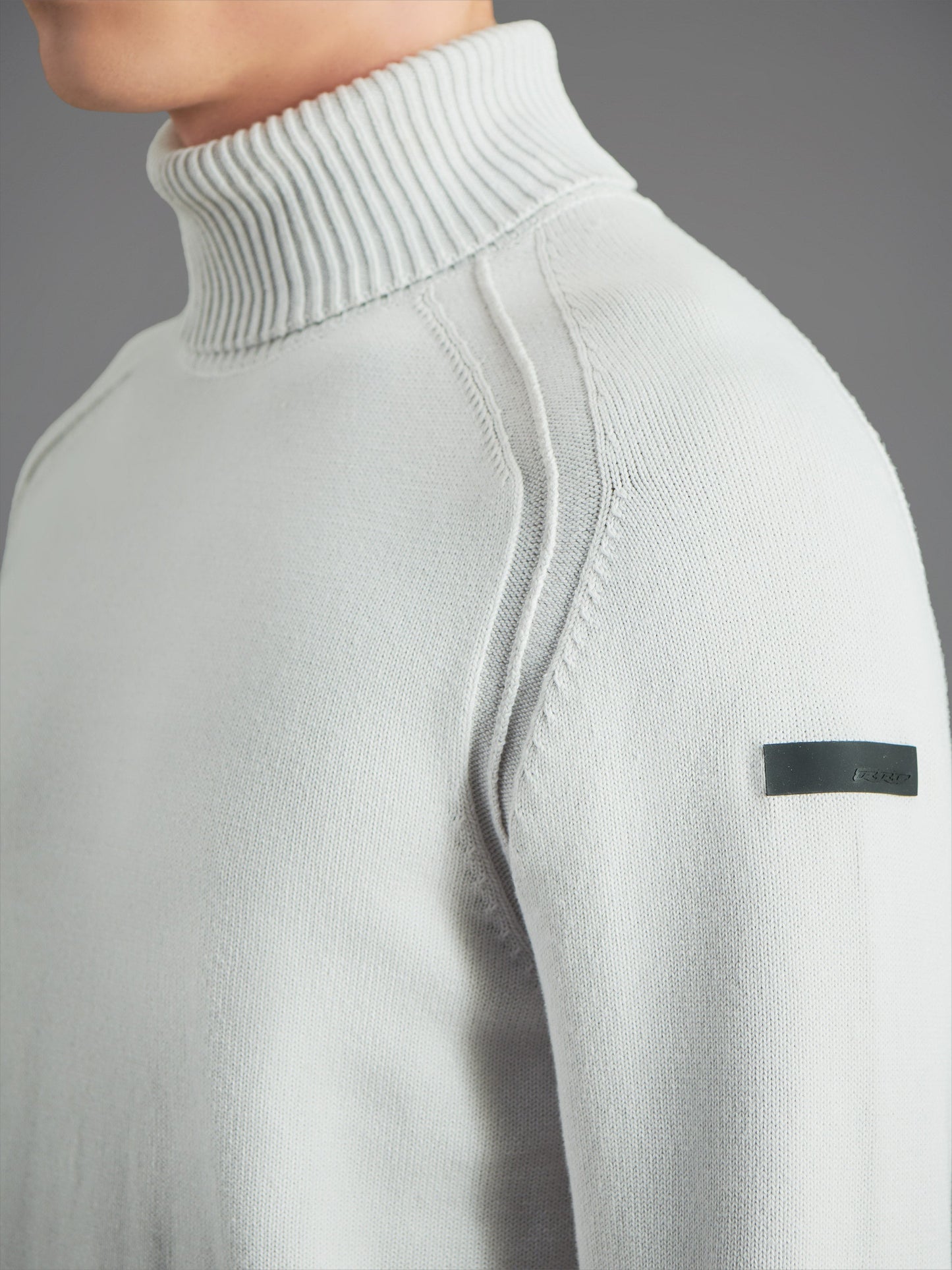 Cotton Plain Turtleneck Knit